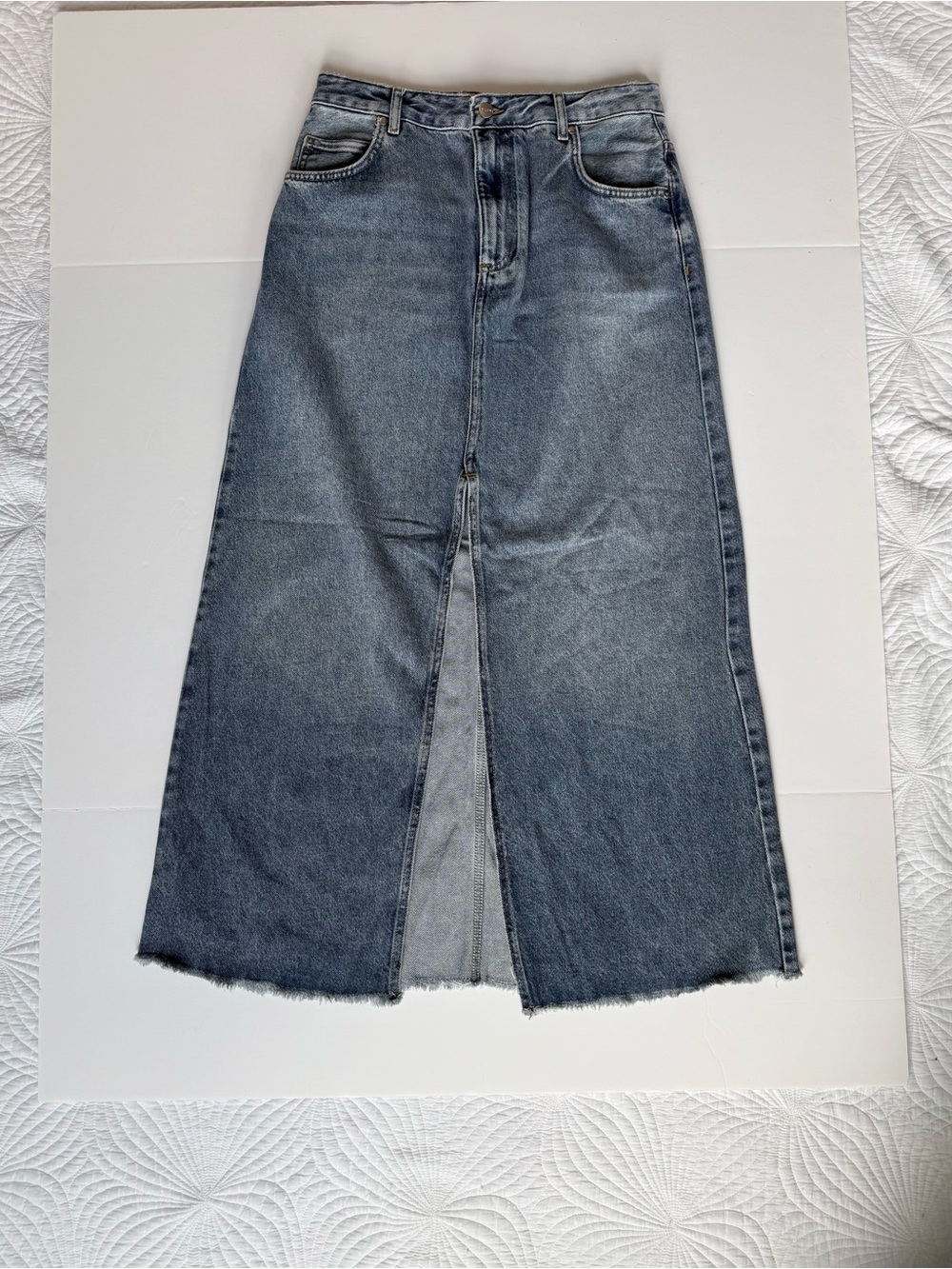 Anthropologie Pilcro Madi Front Slit Denim Maxi Skirt, Blue | Size 10 - Picture 4 of 6